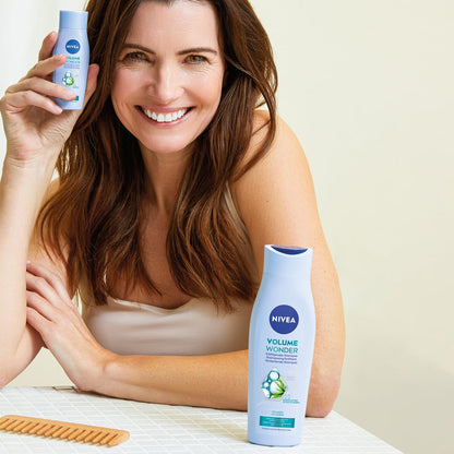 NIVEA Volume Wonder Kräftigendes Shampoo, Volumen Shampoo Mit Kollagen Und Natürlichem Bambus-Extrakt, Silikonfreies Haarshampoo Für Sichtbares Volumen Und Strahlenden Glanz (50 Ml)